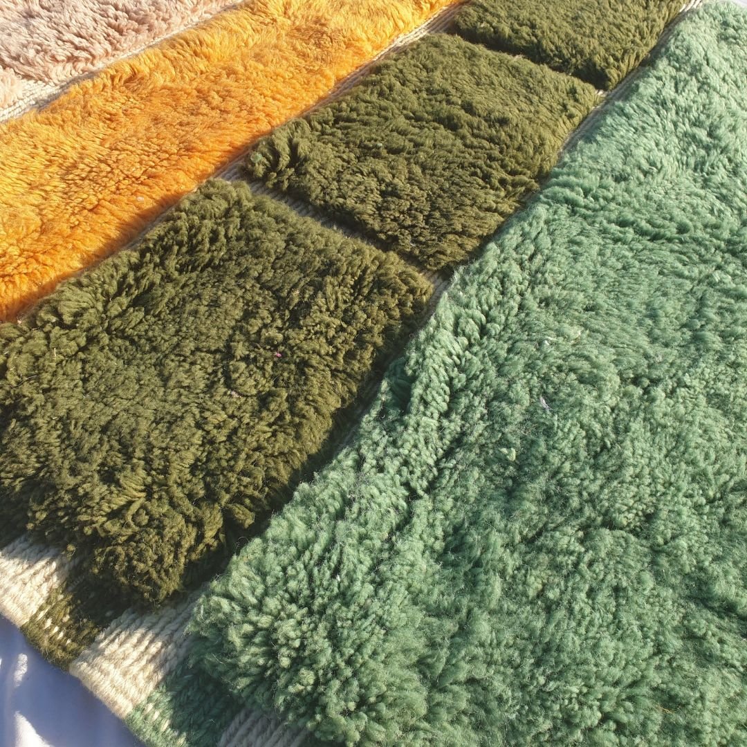 Kitia - 5x8 Olive Green Moroccan Shag Rug - Luxury Beni Mrirt Wool Rug | 5'08x8'17 ft - 155x249 cm - OunizZ