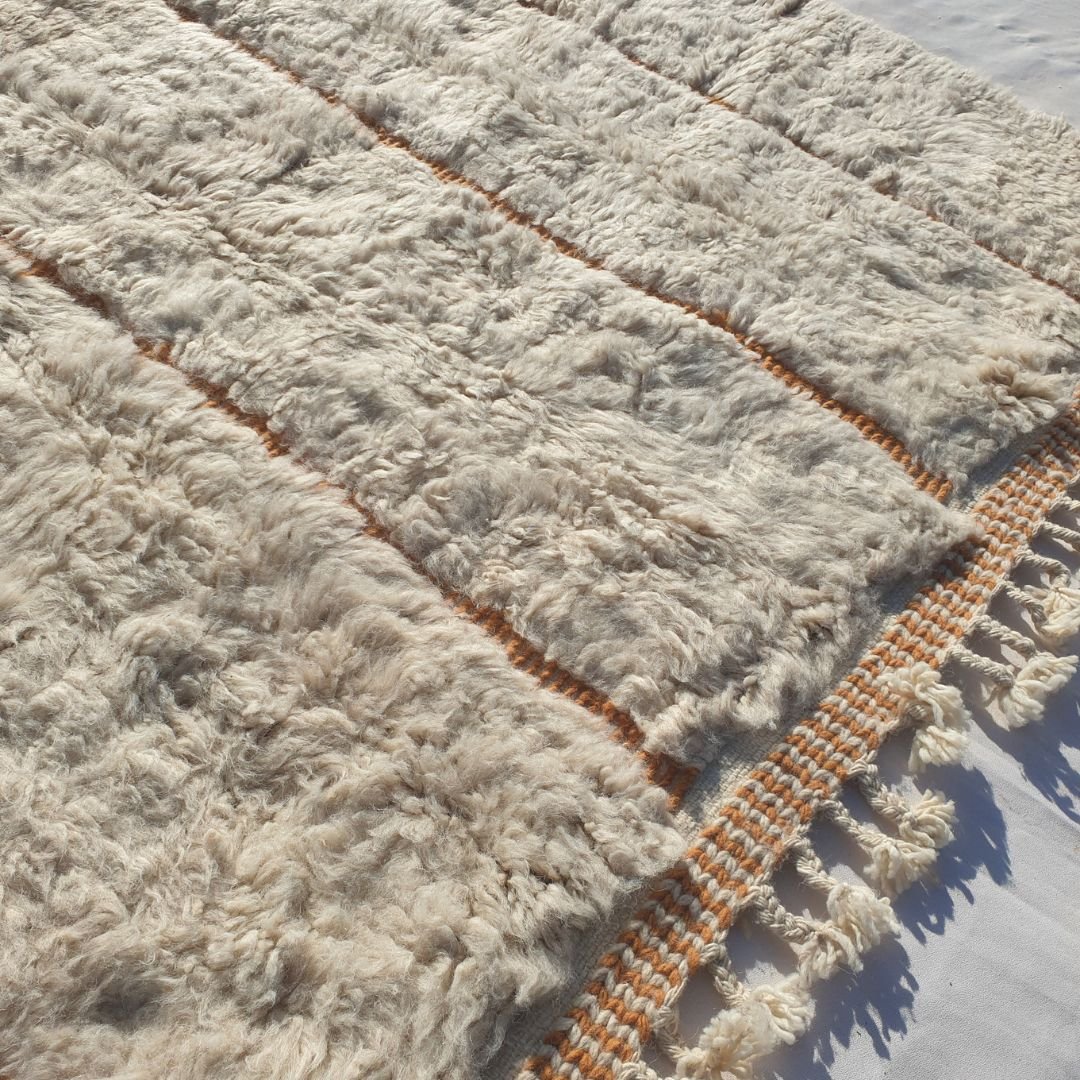 Lfala | 6x9 Beni Ourain Moroccan Rug - Soft Ivory Plush Shag with Warm Orange Lines Wool Berber Carpet | 6'9"x9'7" Ft | 207x294 cm - OunizZ