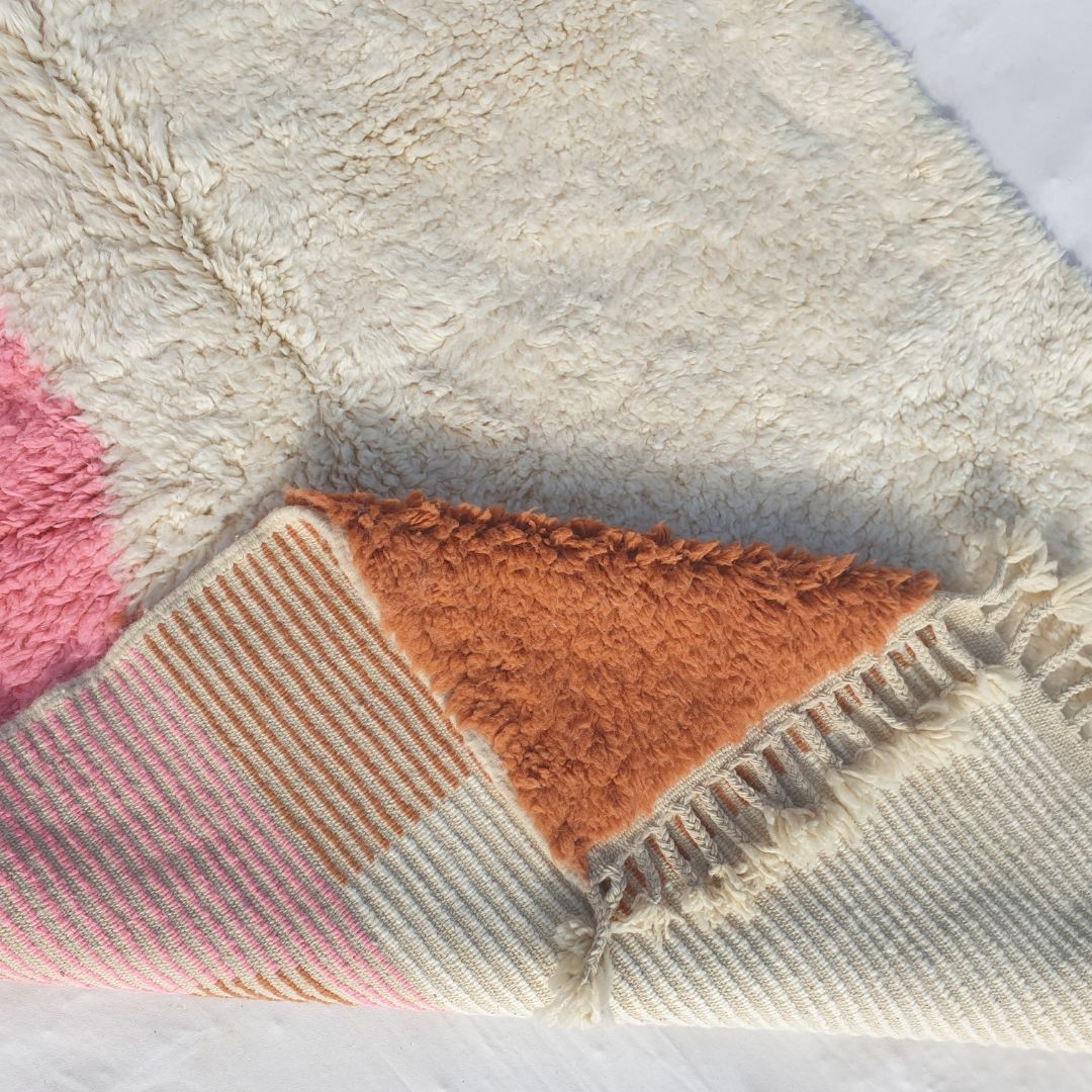 Handwoven fringes and thick ultra fluffy edge of 5x8 high-quality Beni Ourain Moroccan rug