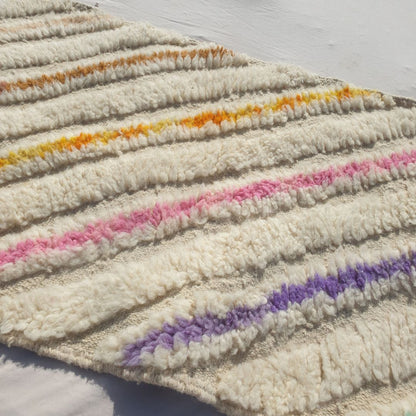 Lonat - White Beni Ourain Runner Rug - Multicolor Diagonal Stripe Moroccan Berber Hallway Carpet | 2'4"x9'11" Ft | 73x303 cm - OunizZ