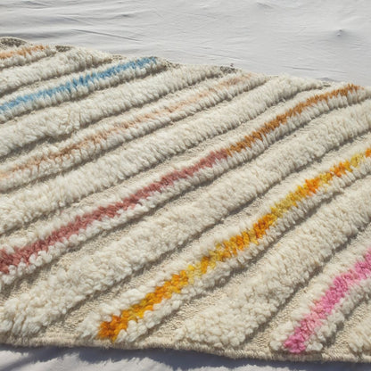 Lonat - White Beni Ourain Runner Rug - Multicolor Diagonal Stripe Moroccan Berber Hallway Carpet | 2'4"x9'11" Ft | 73x303 cm - OunizZ