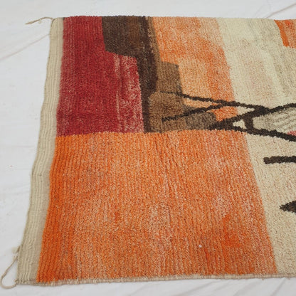 Macla - Orange & Ivory Moroccan Rug with Abstract Line Art - Handwoven Berber Carpet | 6'5"x10'4" Ft | 197x315 cm - OunizZ