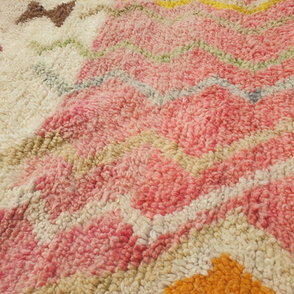 Mafna - Coral & Cream Moroccan Rug with Blue Zigzag Pattern - Handwoven Berber Carpet | 6'3"x10' Ft | 192x307 cm - OunizZ