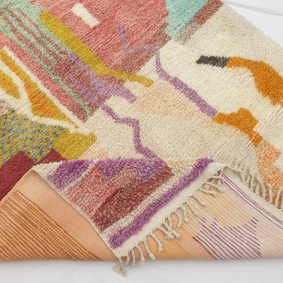 Makyna - Neutral Pastel Moroccan Rug with Soft Muted Abstract Pattern - Handwoven Berber Carpet | 6'5"x10'6" Ft | 195x321 cm - OunizZ
