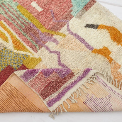 Makyna - Neutral Pastel Moroccan Rug with Soft Muted Abstract Pattern - Handwoven Berber Carpet | 6'5"x10'6" Ft | 195x321 cm - OunizZ