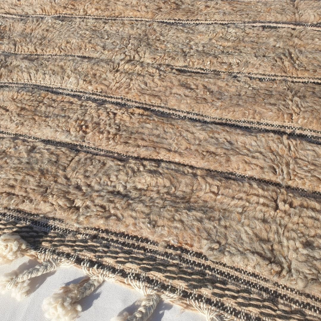 Malma | 7x11 Beni Ourain Moroccan Rug - Soft Cream Plush Shag Wool Berber Carpet | 7'1"x11'1" Ft | 217x340 cm - OunizZ