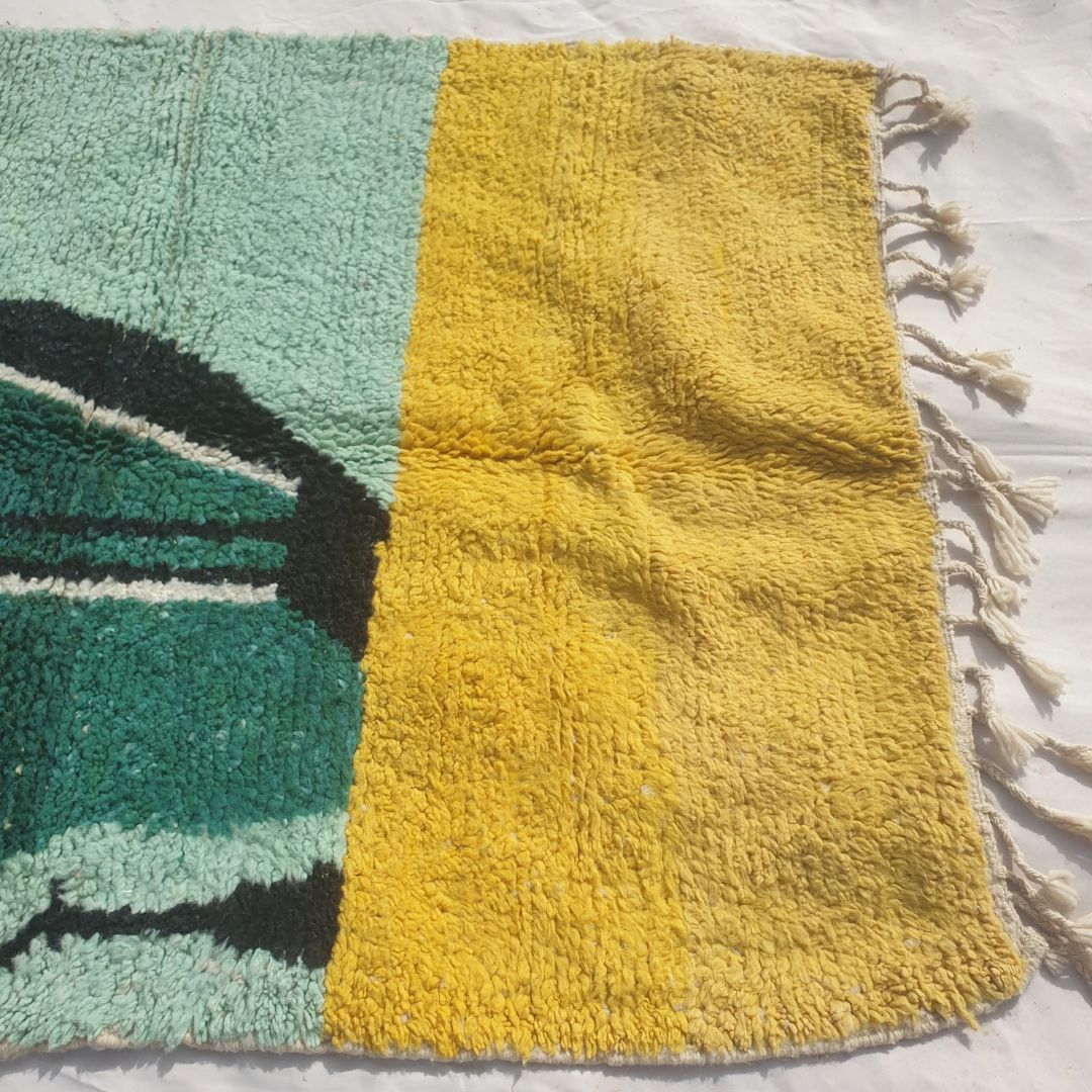 Malnacha - Mint & Yellow Abstract Beni Ourain Rug with Camel Motif and Lantern Figure - Handwoven Berber Carpet | 5'3"x7'8" Ft | 160x236 cm - OunizZ