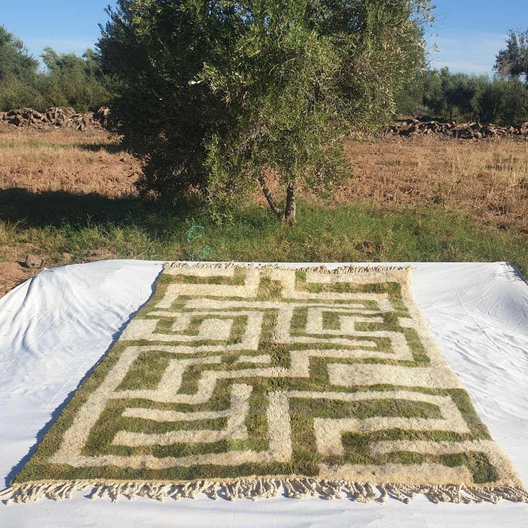 Mataha | Sage Green Checkered Moroccan Rug 6x9 Beni Ourain Ultra Soft | Authentic Berber wool Beni Rug | 6'40x9'09 Ft | 195x277 cm - OunizZ