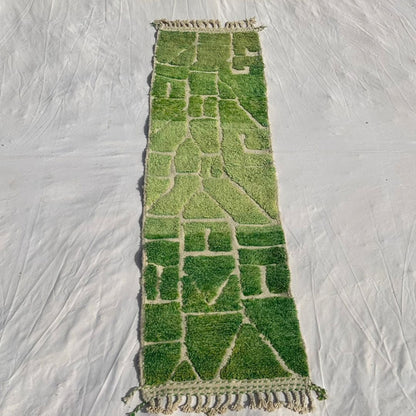 Molahna - Bright Green Beni Ourain Runner Rug with Faceted Mosaic in Lime and Grass Green - Handwoven Berber Carpet | 2'5"x9'1" Ft | 75x277 cm - OunizZ