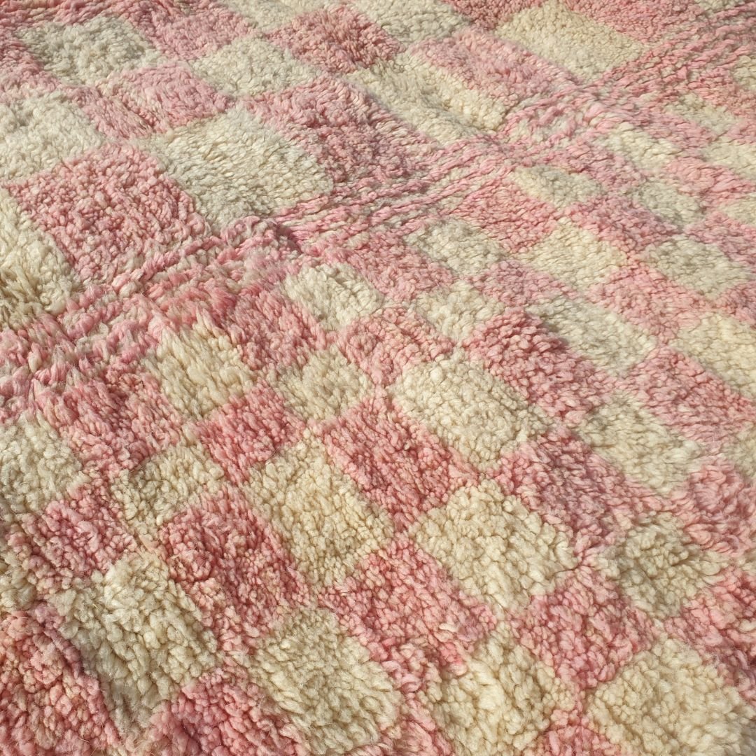 Mouassine | Checkered Pink Moroccan Rug 6x9 Beni Ourain Ultra Soft | Authentic Berber wool Beni Rug | 6'11"x9'8" Ft | 211x294 cm - OunizZ