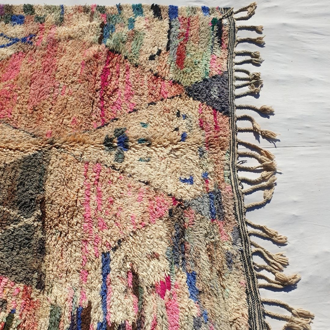 Mzena - Vintage Moroccan Peach 6x9 Rug | Authentic Berber Handmade Rug | 9'8x6'3 Ft | 200x300 cm - OunizZ