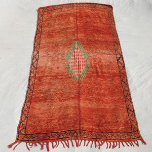 Siana - Red Vintage Moroccan Rug 6x10 | Berber Authentic Handmade Wool Carpet | 6x10'40 Ft - 182x316 cm - OunizZ