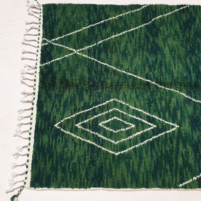 Sibila | Green Moroccan Rug 5x8 Soft Authentic Beni Ourain | 5'15x8'43 Ft | 157x257 cm - OunizZ