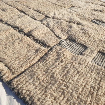 Srita | Large Abstract 7x11 Black & Ivory Beni Ourain Rug - Plush Berber Wool Shag Carpet | 7'x11'30 Ft | 213x344 cm - OunizZ