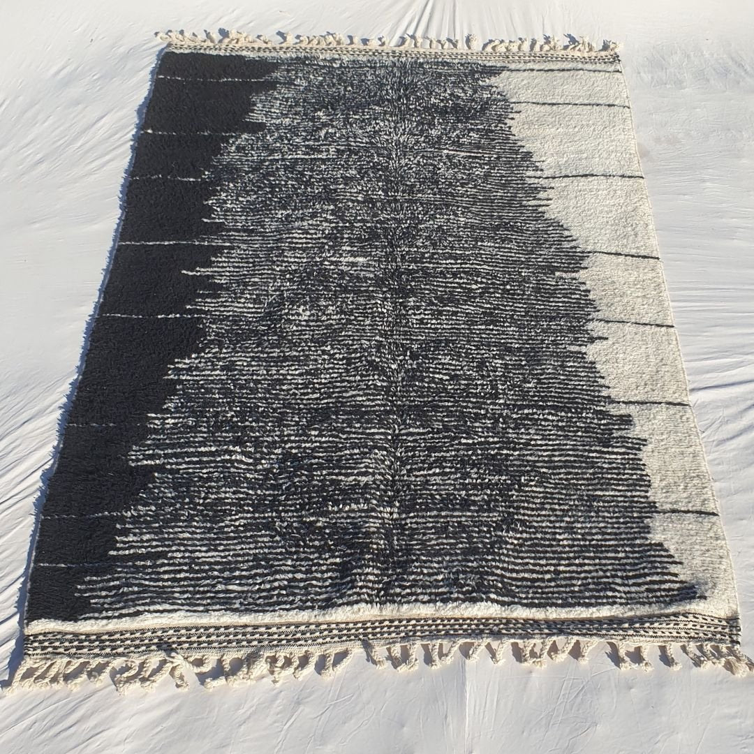 Tchara | Classic Black & White 6x10 Beni Ourain Rug - Plush Berber Wool Shag Carpet | 6'82x10'14 Ft | 208x309 cm - OunizZ