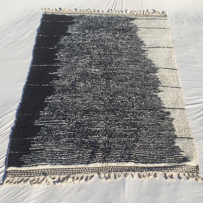 Tchara | Classic Black & White 6x10 Beni Ourain Rug - Plush Berber Wool Shag Carpet | 6'82x10'14 Ft | 208x309 cm - OunizZ