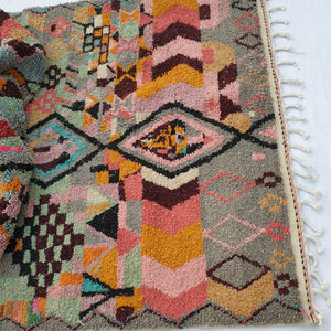 TALTA | 8'5x5'5 pieds | 2,6x1,7m | Tapis coloré marocain | 100% laine fait main