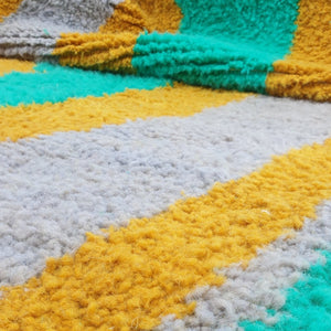 AKI | 8'2x5'1 Ft | 2,51x1,56 m | Moroccan Beni Ourain Rug | 100% wool handmade - OunizZ