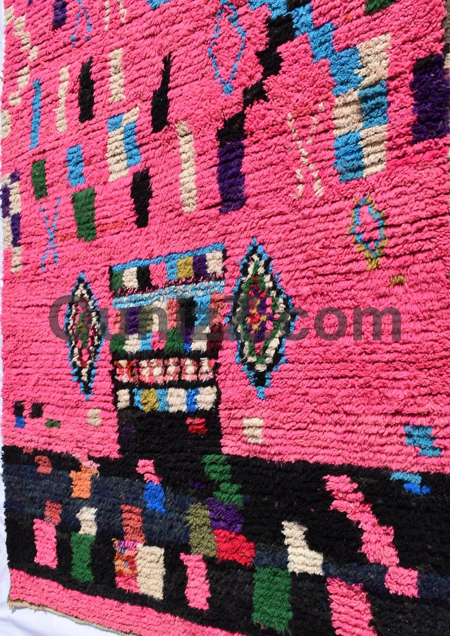 AKNARI | 8'5x5'5 Ft | 266x166 cm | Moroccan Pink Rug | 100% wool handmade - OunizZ