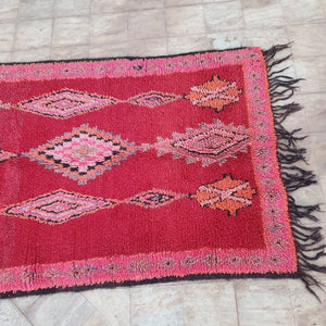 AMYR | 7'8x3'6 Ft | 2,37x1,10 m | Moroccan VINTAGE Colorful Rug | 100% wool handmade - OunizZ