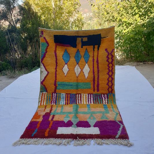 Aruby - Moroccan Rug Boujaad | Colorful Authentic Berber Handmade Bedroom Rug | 8'56x5'15 Ft | 2,61x1,57 m - OunizZ