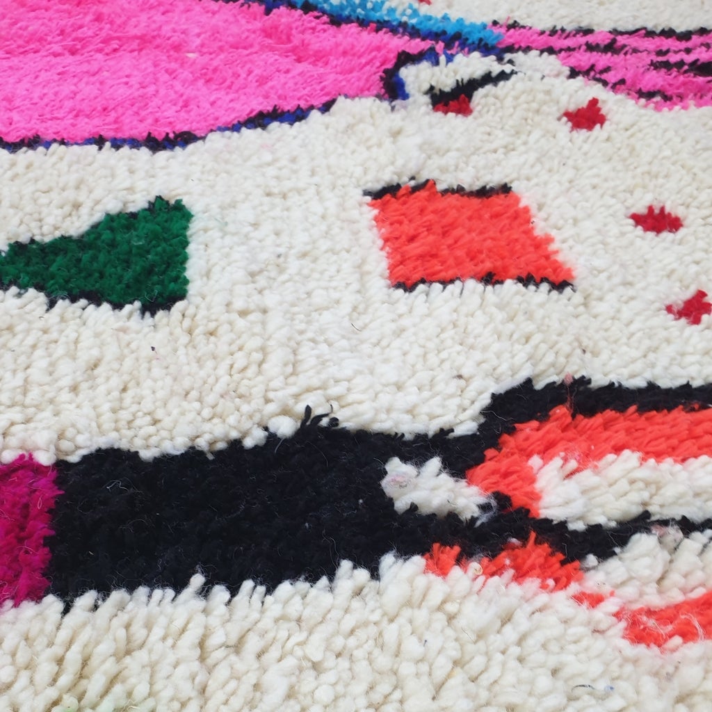 ASSBA | 9'7x6'7 Ft | 3x2 m | Moroccan White Rug | 100% wool handmade - OunizZ