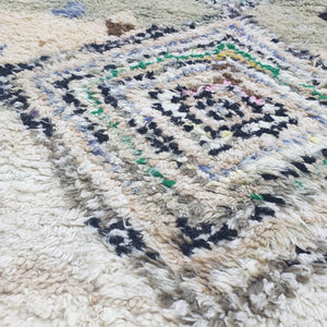 BADLI | 9'4x5'9 Ft | 2,85x1,80 m | Moroccan Colorful Rug | 100% wool handmade - OunizZ