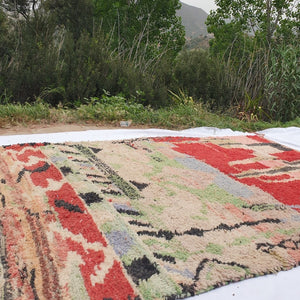 BADOUGH | 8'1x5'6 Ft | 2,50x1,70 m | Moroccan Colorful Rug | 100% wool handmade - OunizZ