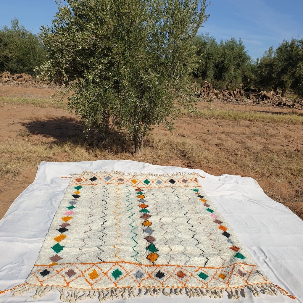 BENI OUARAIN RUG White Living Room Carpet | Moroccan High Pile Area Rug Berber Authentic Wool | 9'6x6'9 Ft | 3x2 m | Dika - OunizZ