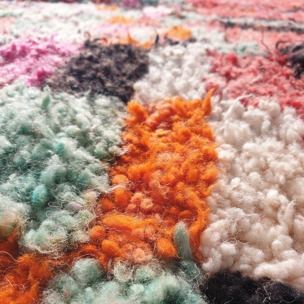 BISMA | 8'4x5'7 Ft | 2,57x1,73 m | Moroccan Colorful Rug | 100% wool handmade - OunizZ