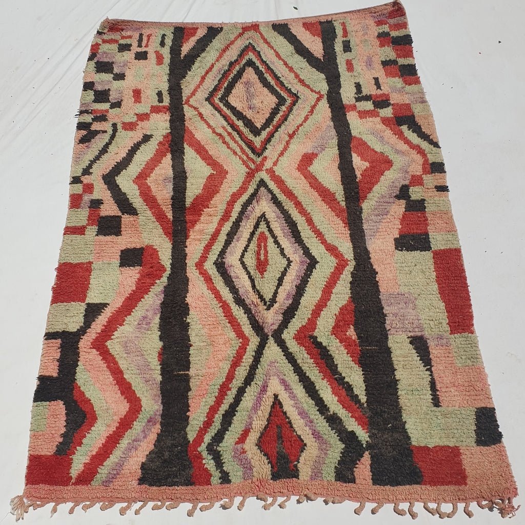 Chbila - Moroccan Boujad Berber Rug | Colorful Authentic Handmade Bedroom Rug | 8'3x5'4 Ft | 2,54x1,66 m - OunizZ