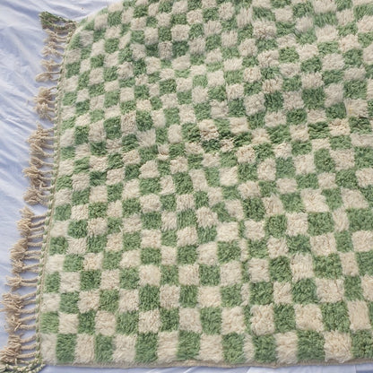 Checkered Rug Beni Ourain Moroccan Green Carpet | 8x5'9 Ft | 2,43x1,80 m | DAMA | 100% wool handmade - OunizZ