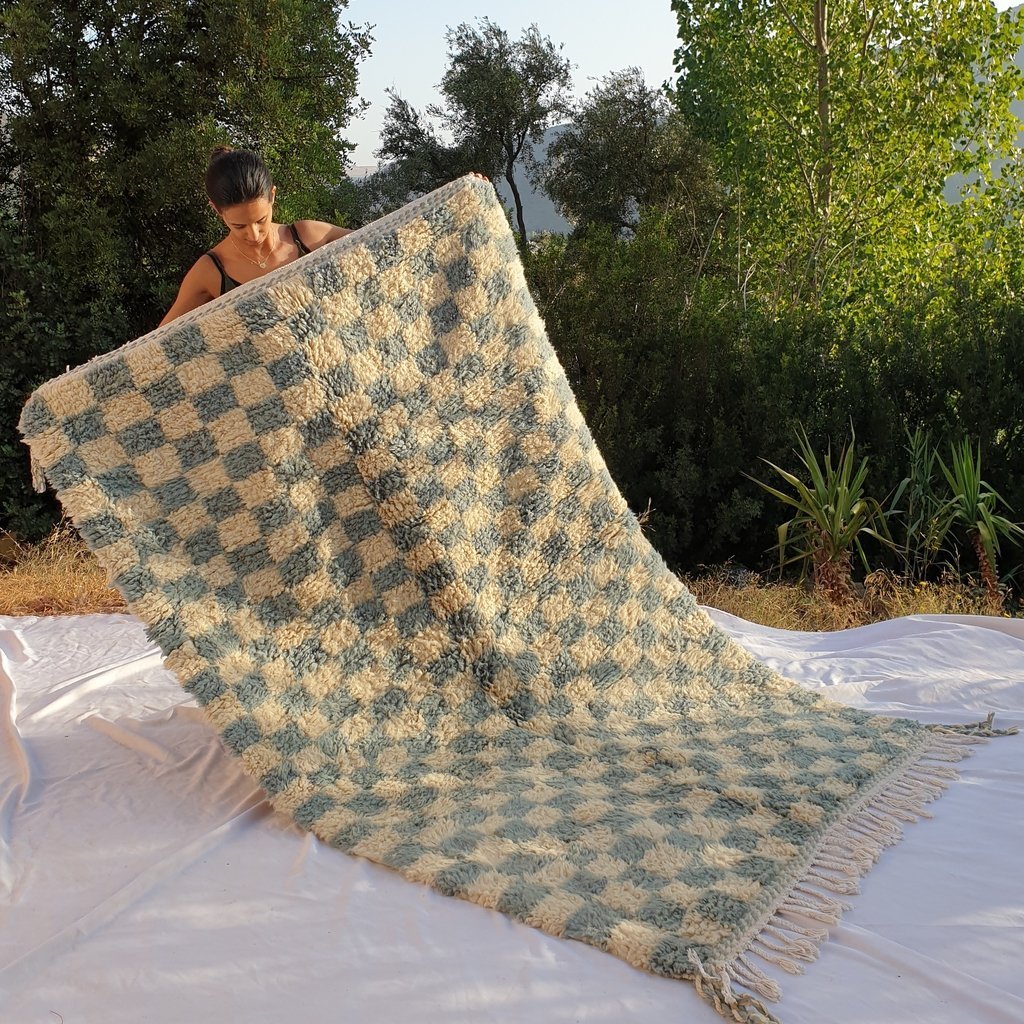 Customized DAMIA | 8’6x7 Ft | Moroccan Beni Ourain Checkered Rug | 100% wool handmade - OunizZ