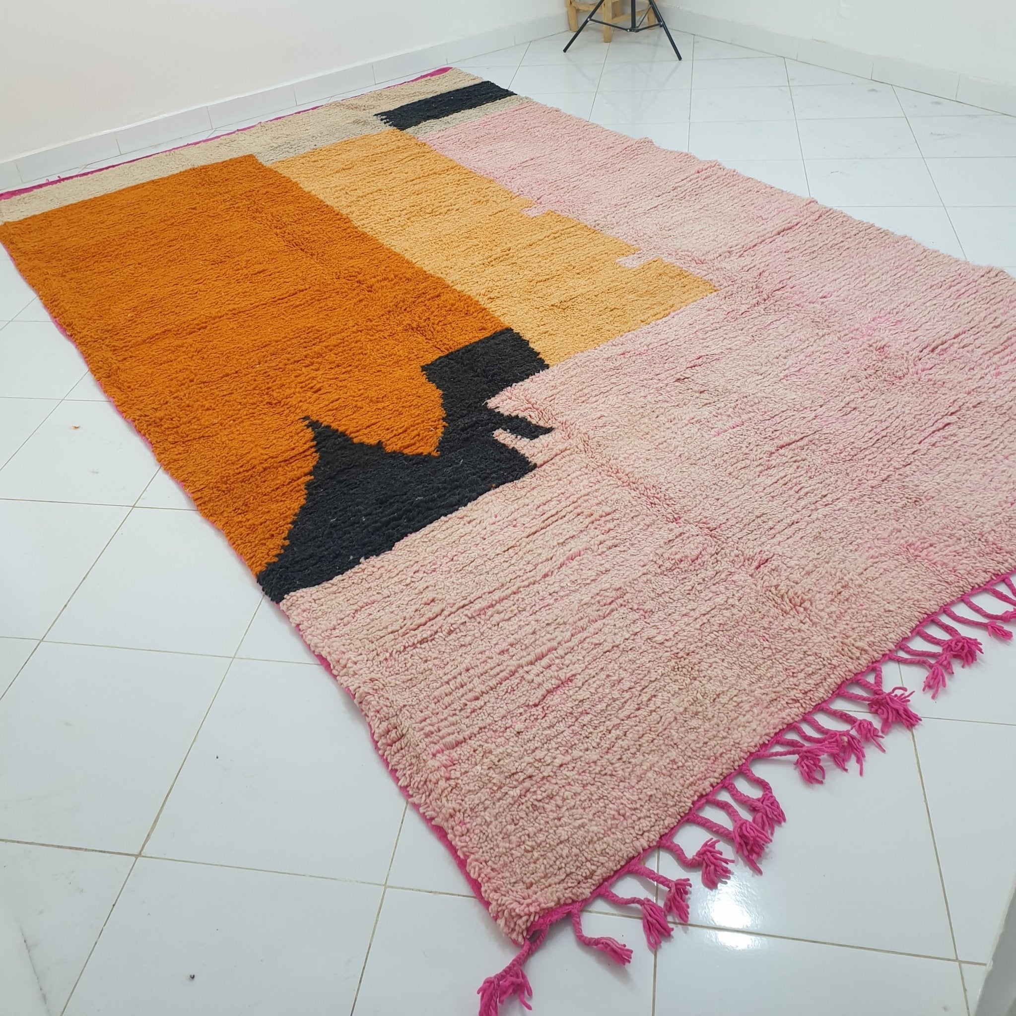 Customized IDOUH | 11'5x7 ft | Moroccan Colorful Rug | 100% wool handmade - OunizZ