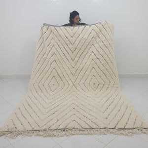Customized JBEN | 10x7 Ft | Moroccan Beni Ourain Rug | 100% wool handmade - OunizZ