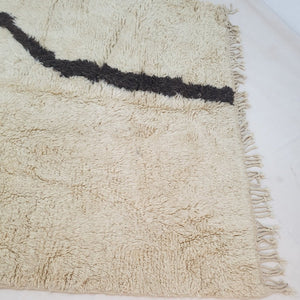 Customized Moroccan Beni rug Ultra Soft & Thick Cream Living Room Carpet | 3x2 m | NAKA | Moroccan Beni Mrirt Rug - OunizZ