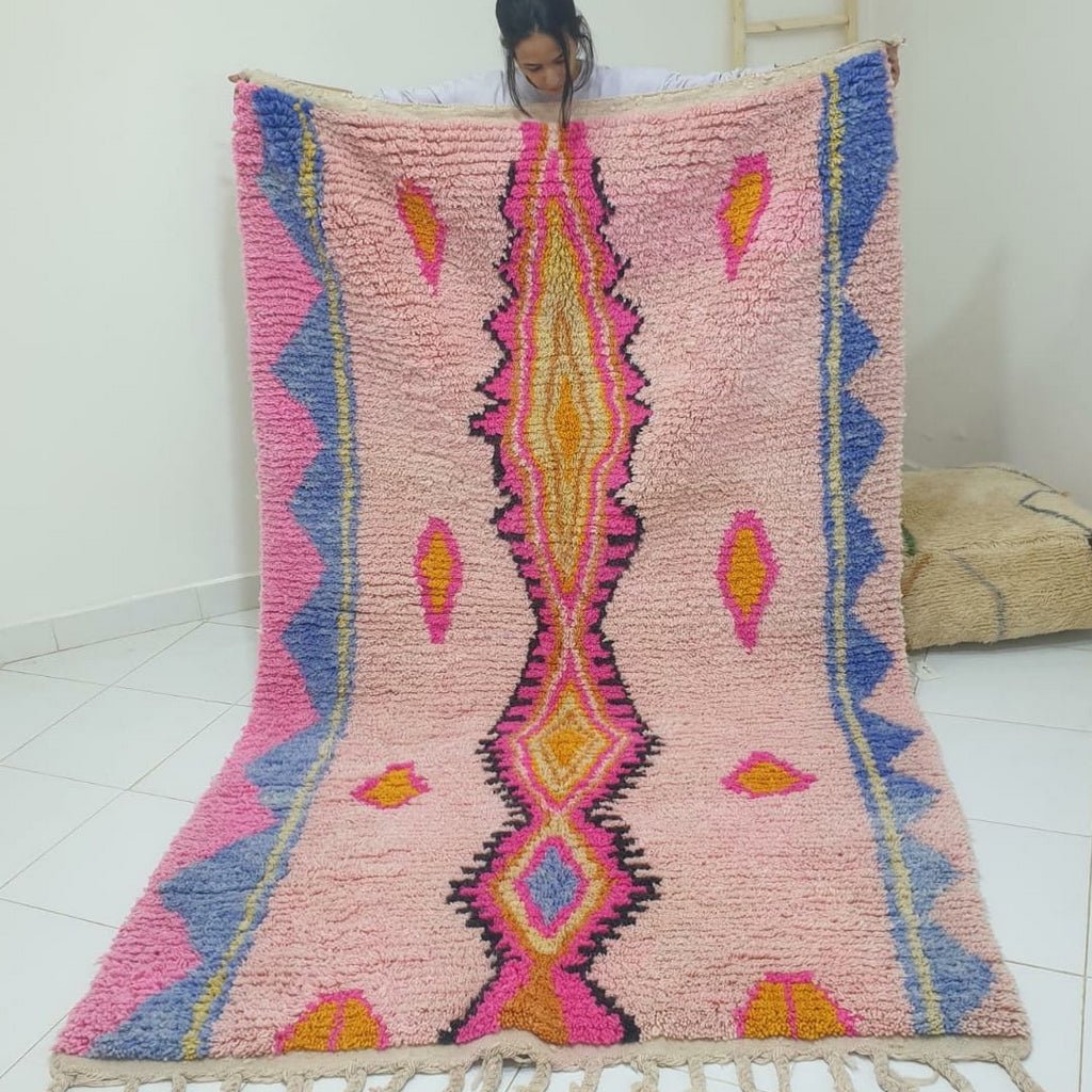 Customized TAZZEQA | 8'5x5'2 Ft | 2,6x1,6 m | Moroccan Colorful Rug | 100% wool handmade - OunizZ