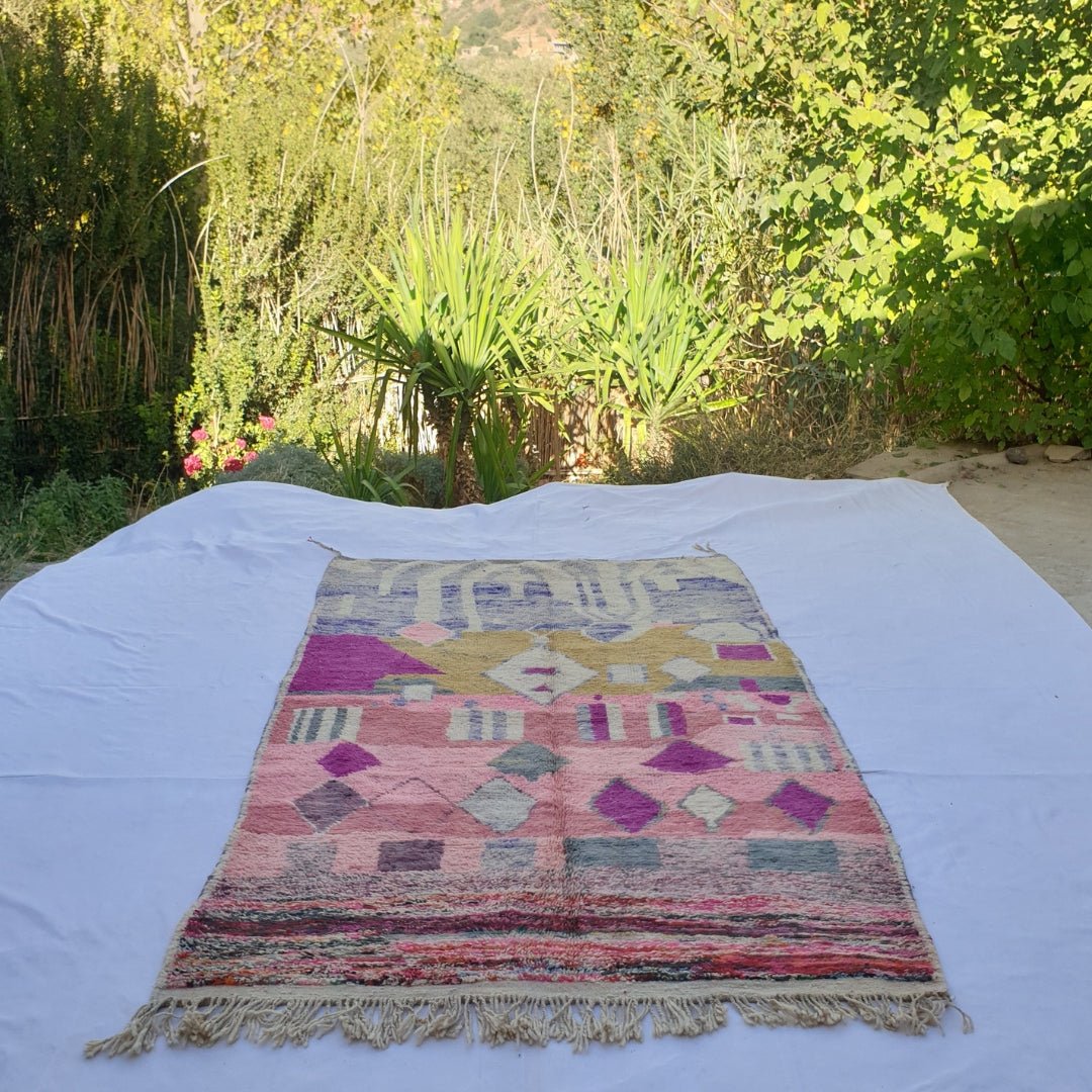 Dabilla - Moroccan Rug Boujaad | Colorful Authentic Berber Handmade Bedroom Rug | 9'28x5'48 Ft | 2,83x1,67 m - OunizZ