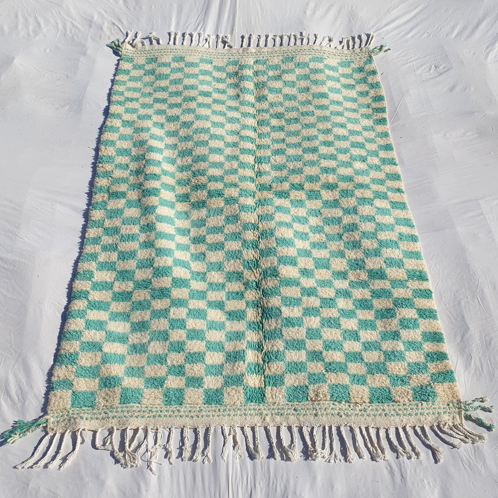 Dama | Checkered Moroccan Rug Green Turquois Beni Ouarain | 8'3x5'4 Ft | 2,54x1,66 m | Handmade with 100% Authentic wool - OunizZ
