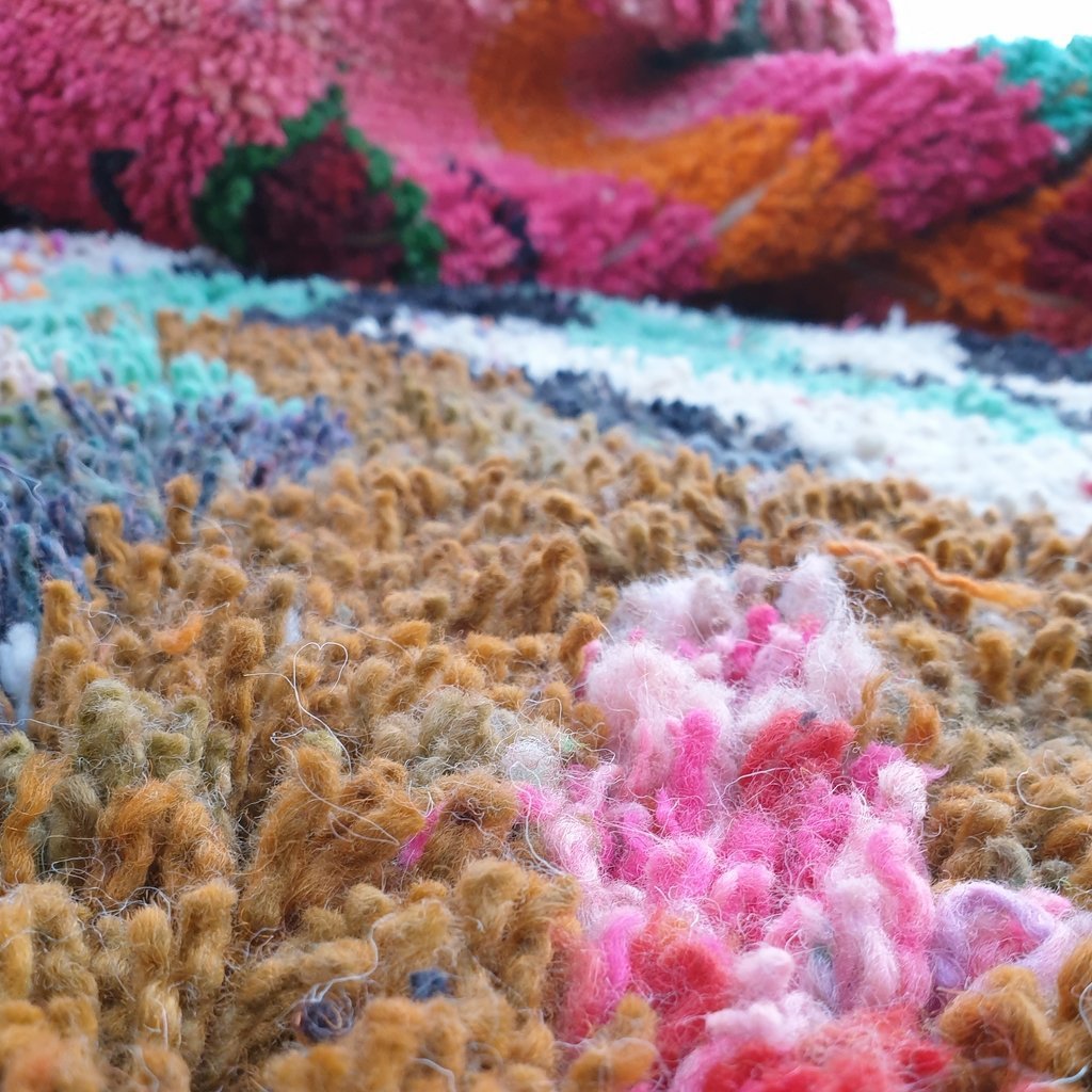 DAYKHA | 9'9x5'7 Ft | 3x1,7 m | Moroccan Colorful Rug | 100% wool handmade - OunizZ