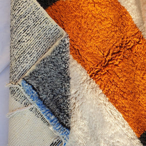 DOSSOKA | 8x5 Ft | 2,4x1,5 m | Moroccan Beni Ourain Rug | 100% wool handmade - OunizZ