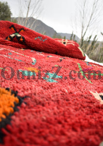 ERMA | Boujaad Rug | 100% wool handmade in Morocco - OunizZ