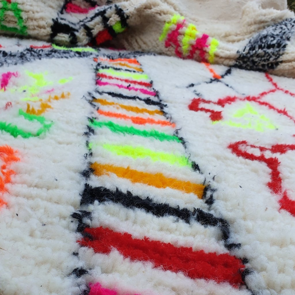 FANILA | 9'5x6'5 Ft | 2,9x2 m | Moroccan Beni Ourain Rug | 100% wool handmade - OunizZ