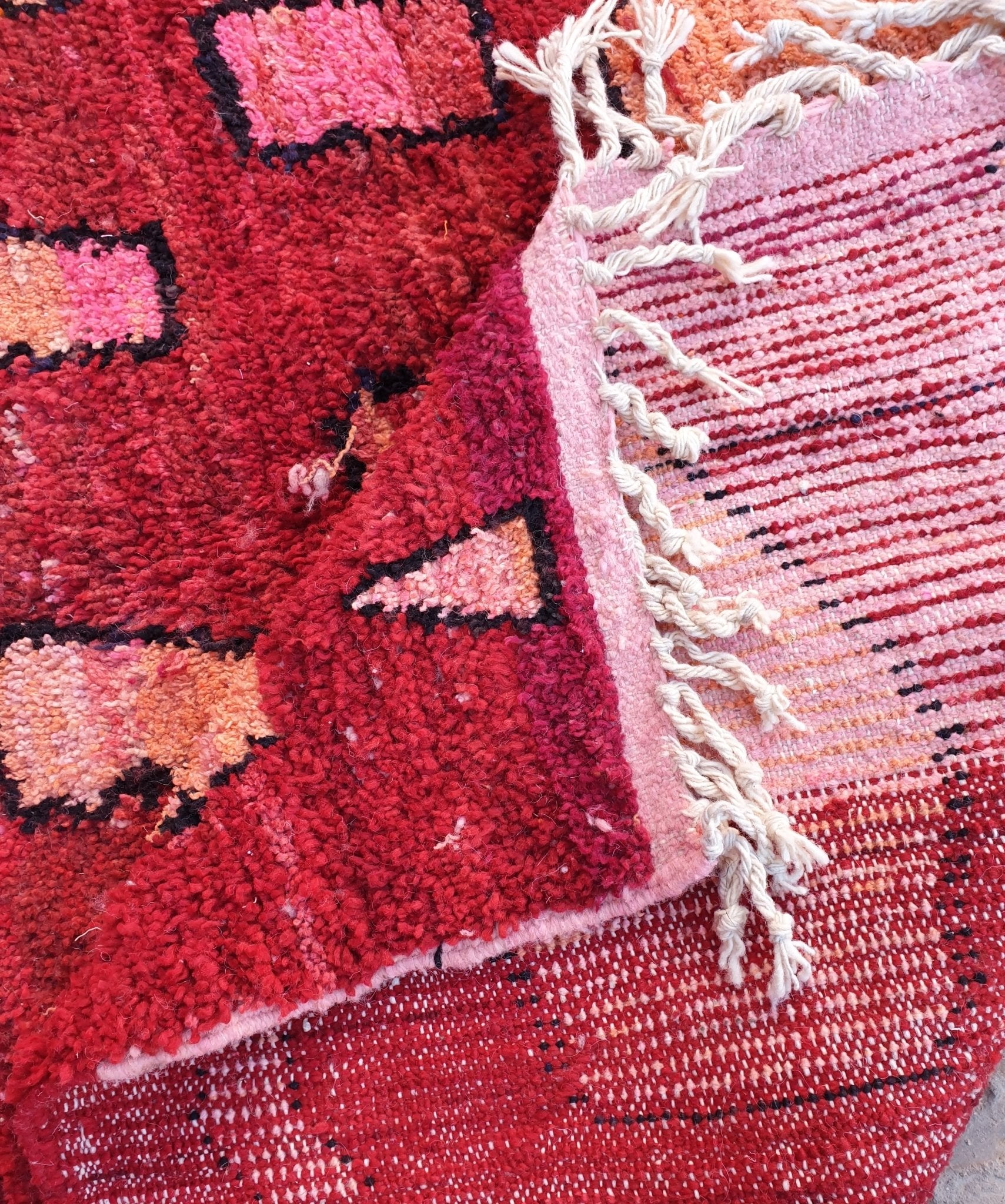 FARISA | Boujaad Rug | 100% wool handmade in Morocco - OunizZ