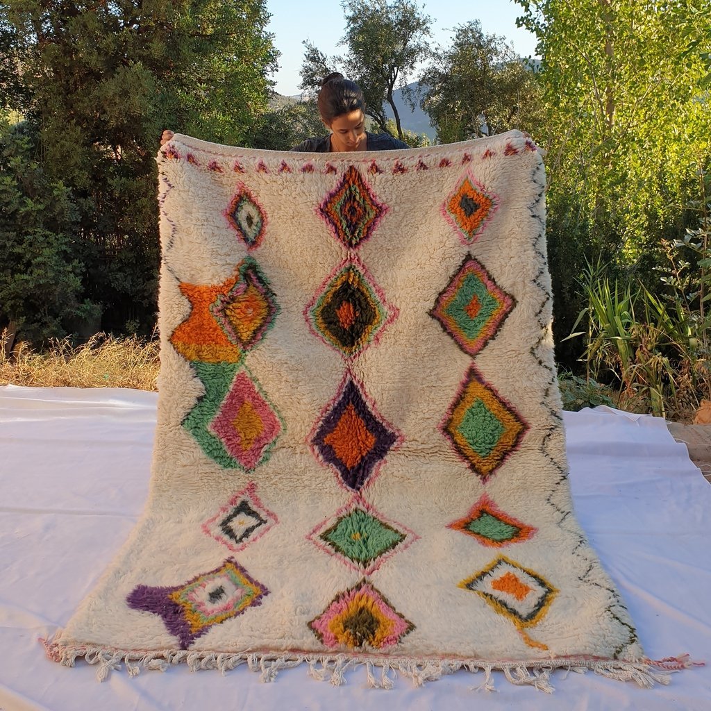 HAJANE | 7'9x5'3 Ft | 2,40x1,62 m | Moroccan Beni Ourain Rug | 100% wool handmade - OunizZ