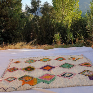 HAJANE | 7'9x5'3 Ft | 2,40x1,62 m | Moroccan Beni Ourain Rug | 100% wool handmade - OunizZ