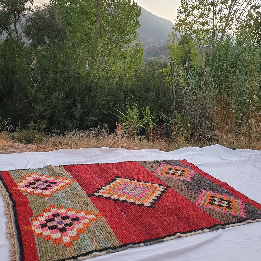 HAMRY | 8x5'5 Ft | 2,5x1,7 m | Moroccan Colorful Rug | 100% wool handmade - OunizZ