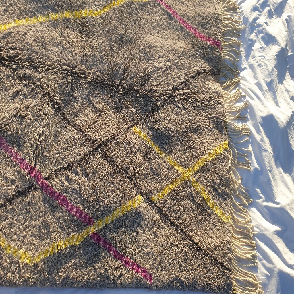 Handcrafted BENI MOROCCAN RUG | Dye Wool Authentic & Soft Rug | Berber Moroccan Rug | Moroccan Woolen Carpet GARYA | 9'6x6'9 Ft | 2,92x2,09 m - OunizZ