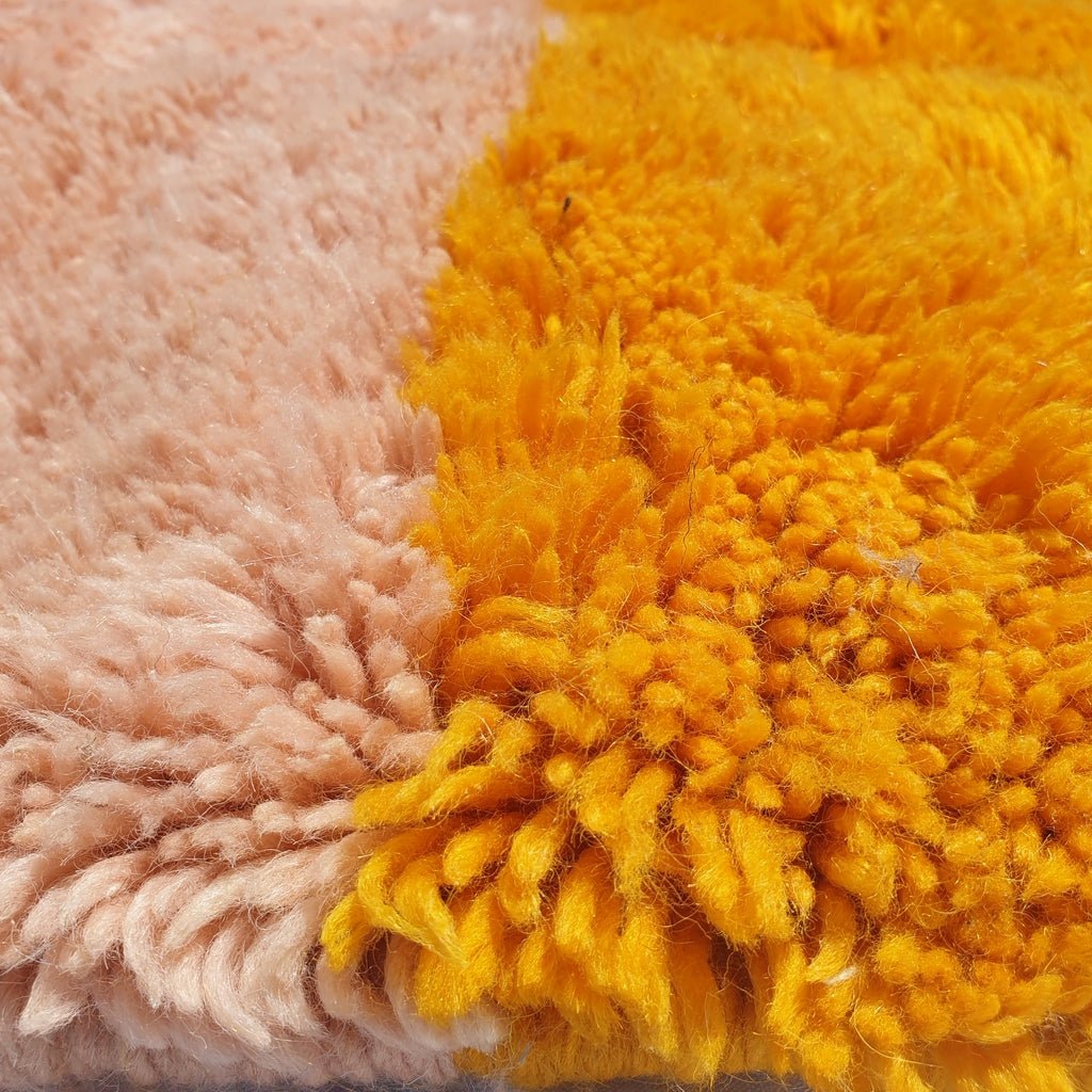 Handcrafted BENI MOROCCAN RUG | Dye Wool Authentic & Soft Rug | Berber Moroccan Rug | Moroccan Woolen Carpet Kimma | 10'4x7'3 Ft | 3,17x2,24 m - OunizZ