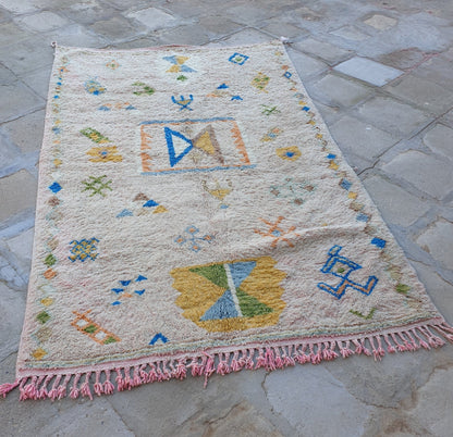 HAZZA | Boujaad Rug | 100% wool handmade in Morocco - OunizZ